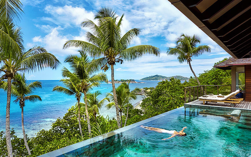 TRAVEL GUIDE TO THE SEYCHELLES