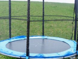 trampoline to buy